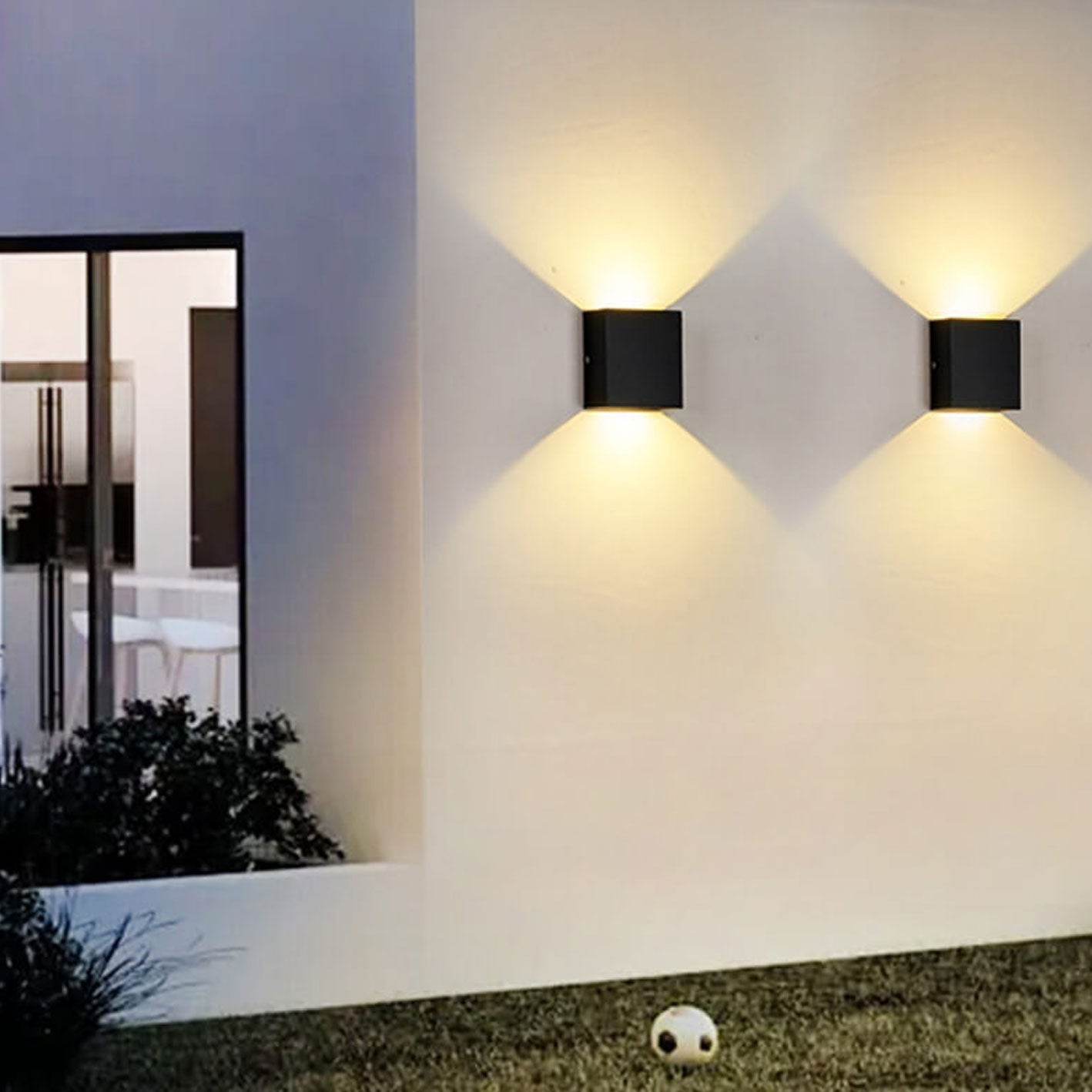 Smart Motion Sensor LED Wall Light