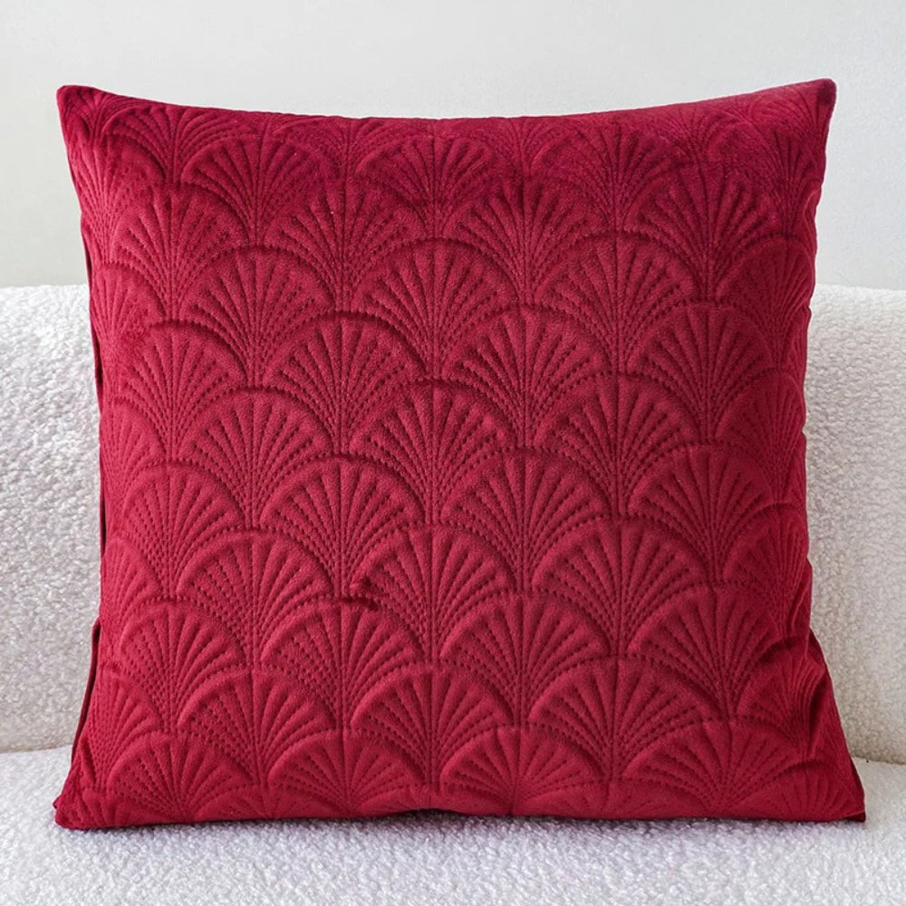 Elegant Seashell-Inspired Cusion Cover