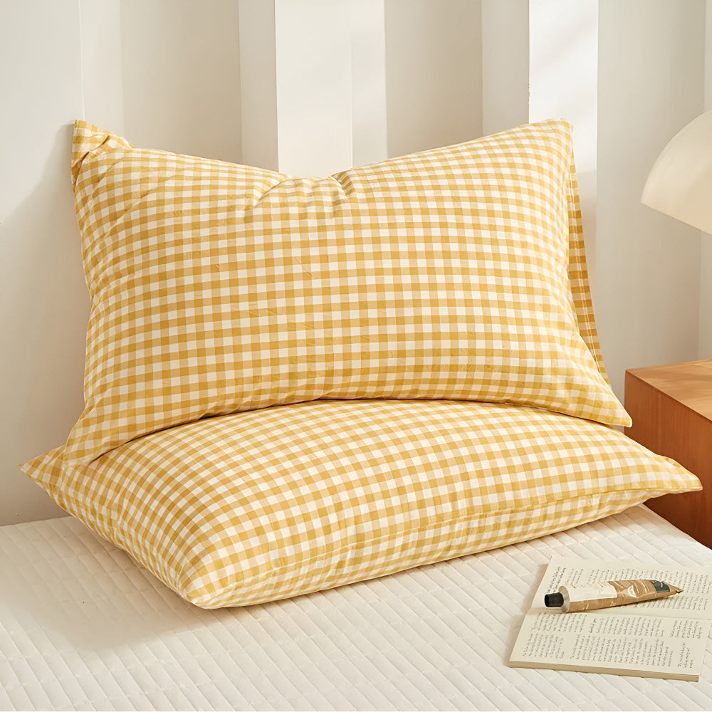 Cozy & Soft Touch Checkered Pillowcase