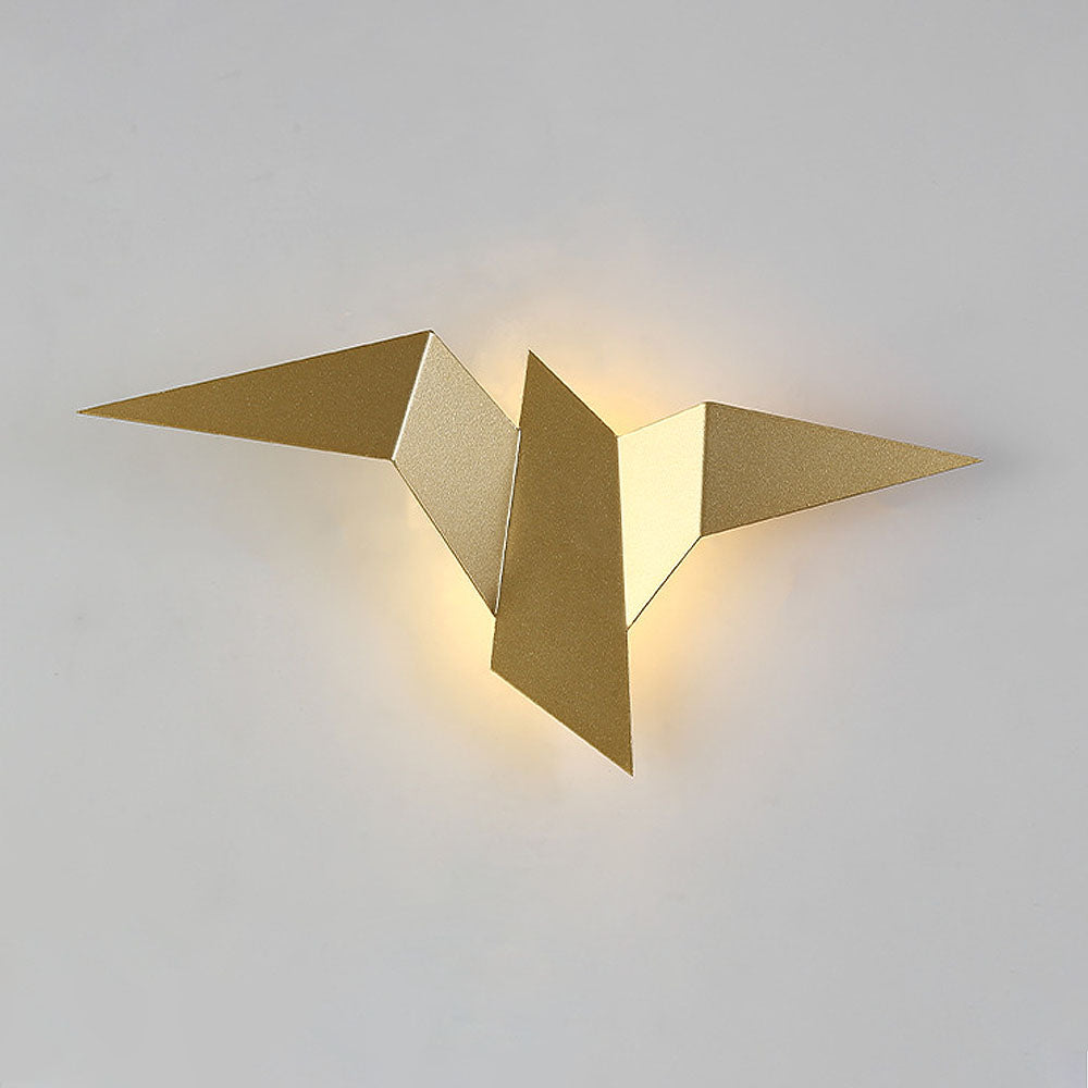 Creative Bird Wall Lamp Made of Iron – Artistic Accent for Your Home