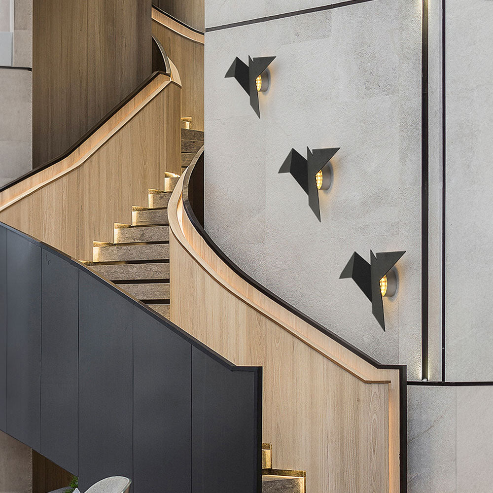 Creative Bird Wall Lamp Made of Iron – Artistic Accent for Your Home