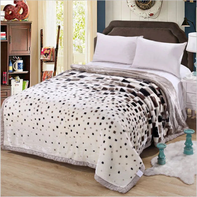 Cozy & Double Layered Fluffy Weighted Blanket