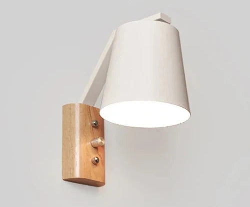 Modern LED Wall Light Made of Wood – Stylish Wall Lamp for Living Room & Bedroom