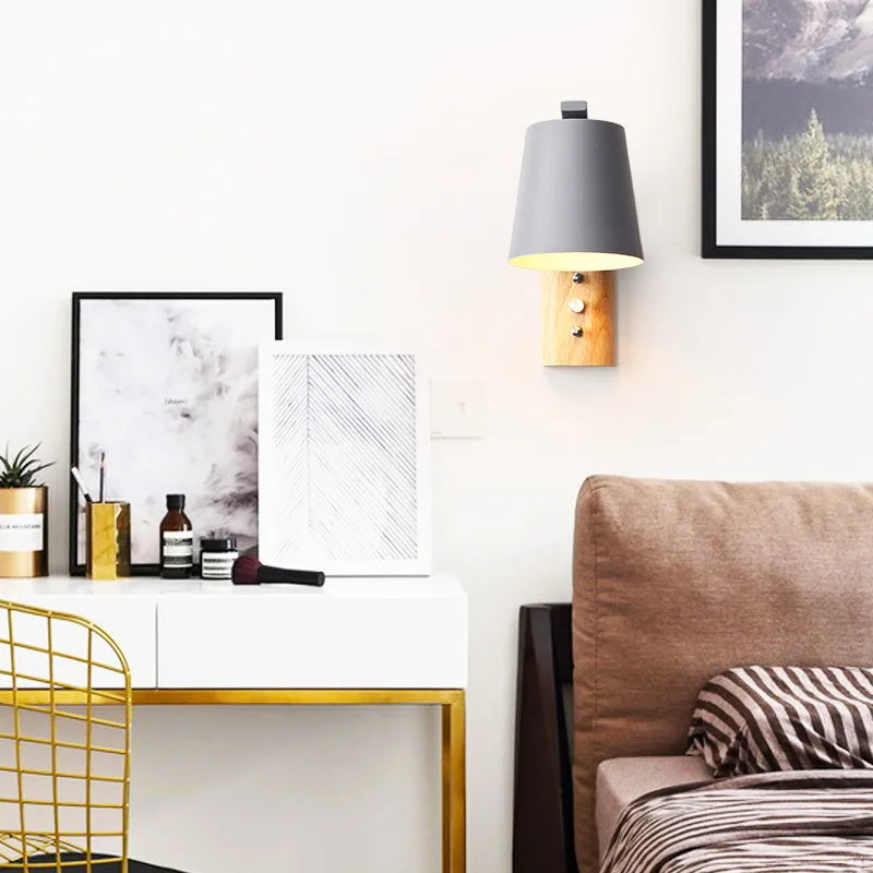 Modern LED Wall Light Made of Wood – Stylish Wall Lamp for Living Room & Bedroom