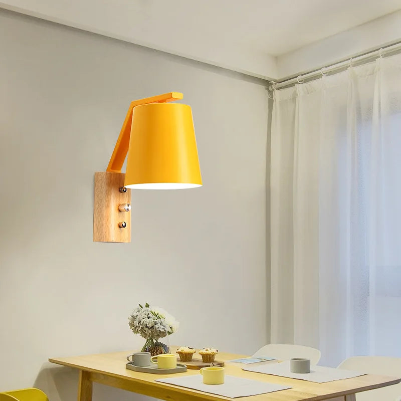 Modern LED Wall Light Made of Wood – Stylish Wall Lamp for Living Room & Bedroom