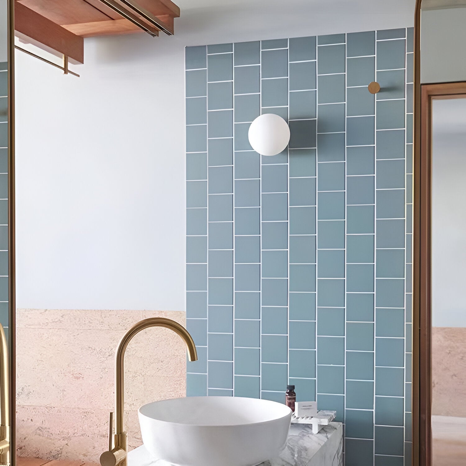 Modern Halo-Inspired LED Wall Light