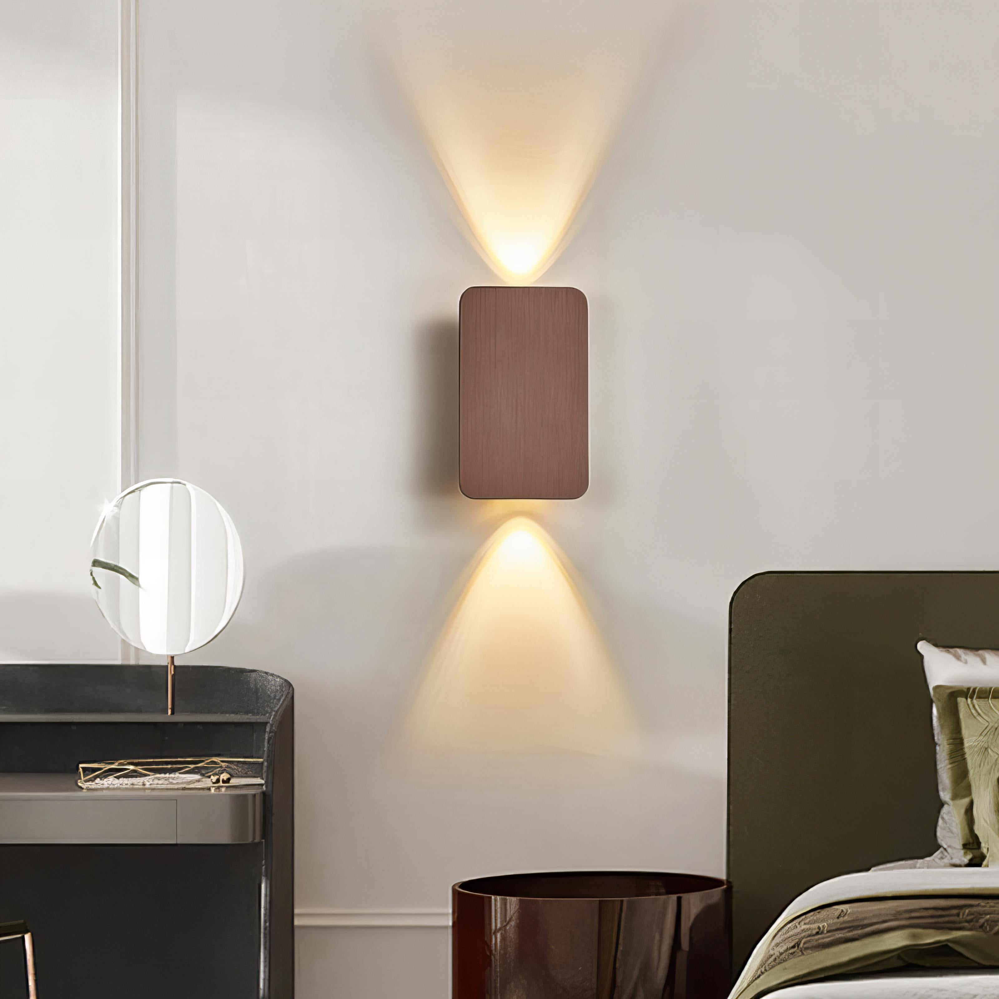 Sleek And Rectangular Indoor LED Wall Lamp