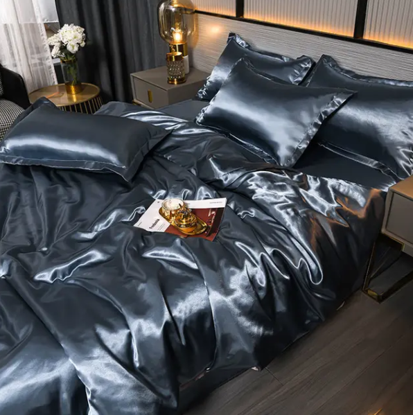 Silky Smooth Bedding Set