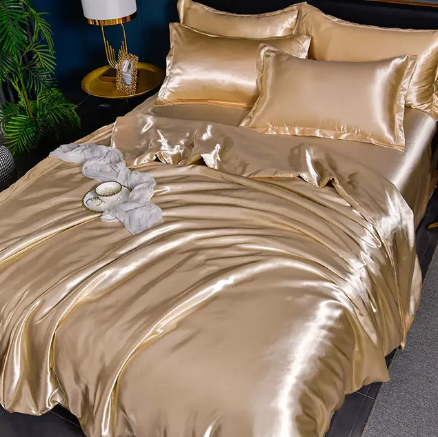 Silky Smooth Bedding Set