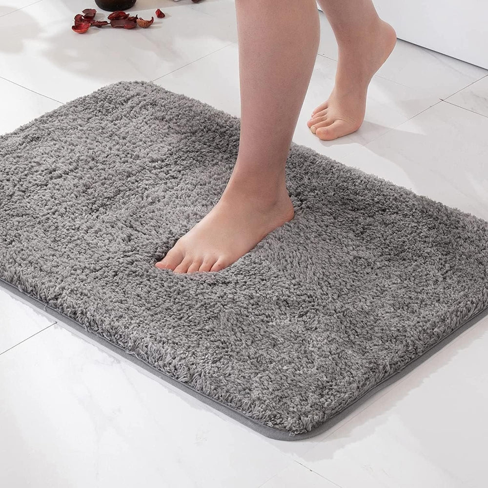 Ultra-Soft Fuzzy Bathroom Mat