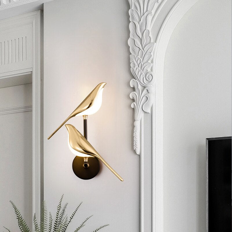 Modern Bird-Shaped Wall Lamp with Magnetic Attachment