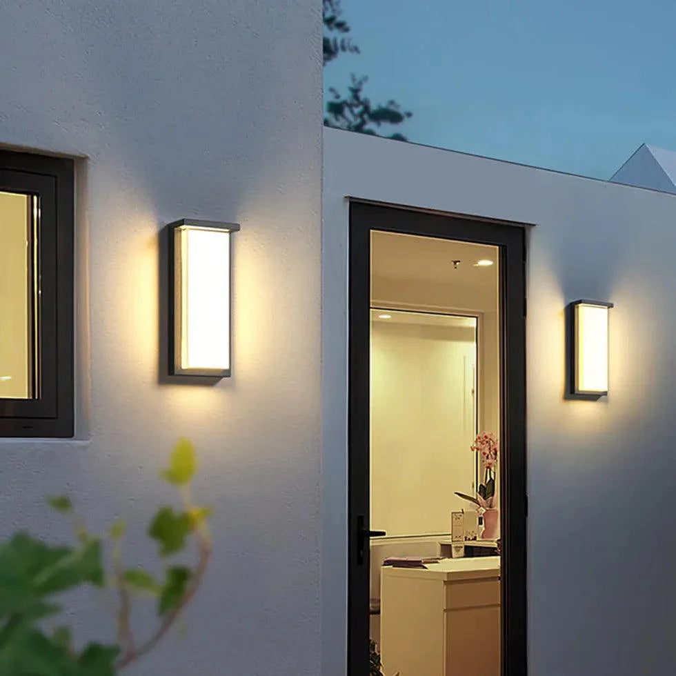 Stylish Solar-Powered Outdoor Wall Lanterns for Garden Illumination