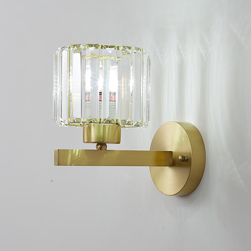 Single Bulb Crystal Prism Wall Light