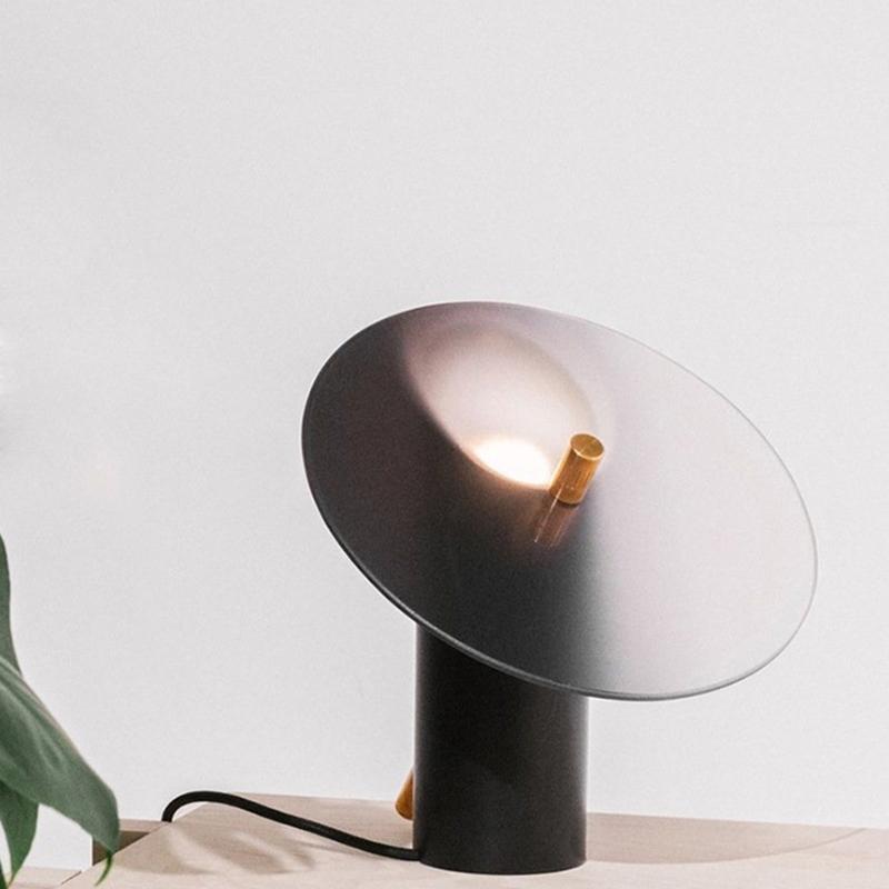 Single Glow Glass Table Lamp with Minimalist Silhouette