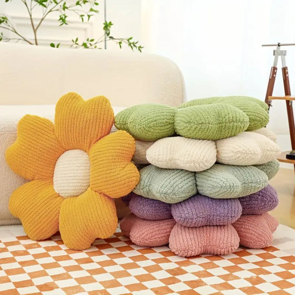 Cute & Comfy Flower Shaped Cushion