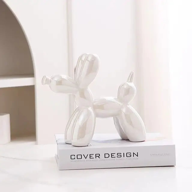 Balloon Dog Sculpture Decorative Figure, Modern Design for Living and Working Spaces