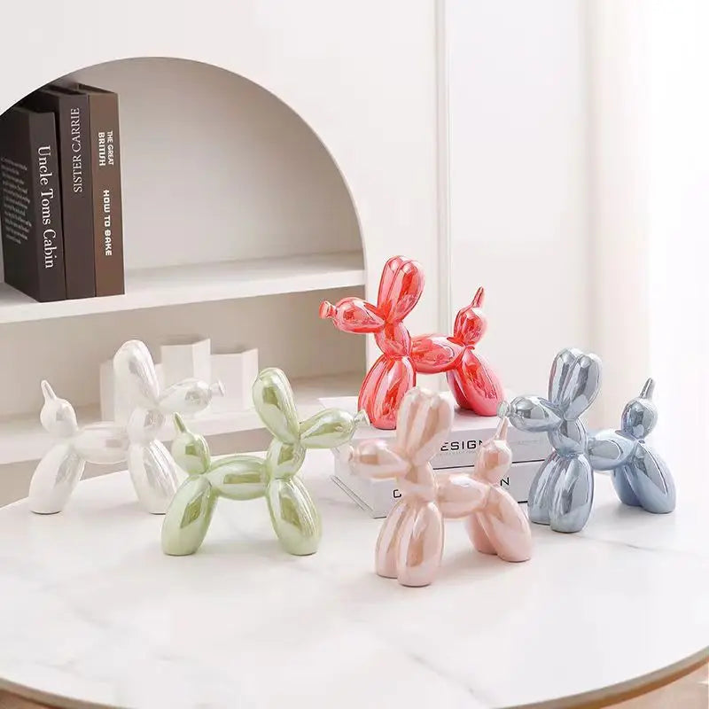 Balloon Dog Sculpture Decorative Figure, Modern Design for Living and Working Spaces