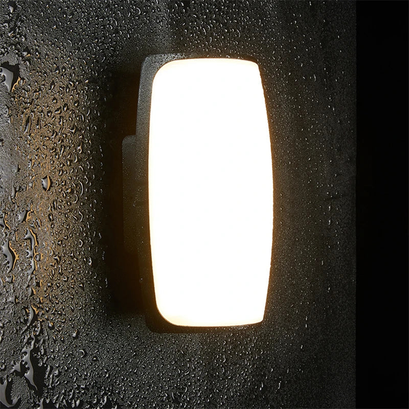 Waterproof LED Wall Light for Outdoors – Energy-Efficient Lighting for Garden and Terrace