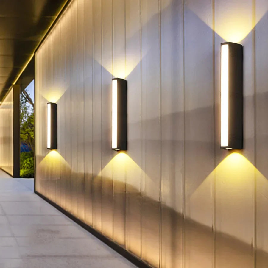 Modern LED Wall Light for Outdoor Use – Waterproof Design for Garden and Terrace