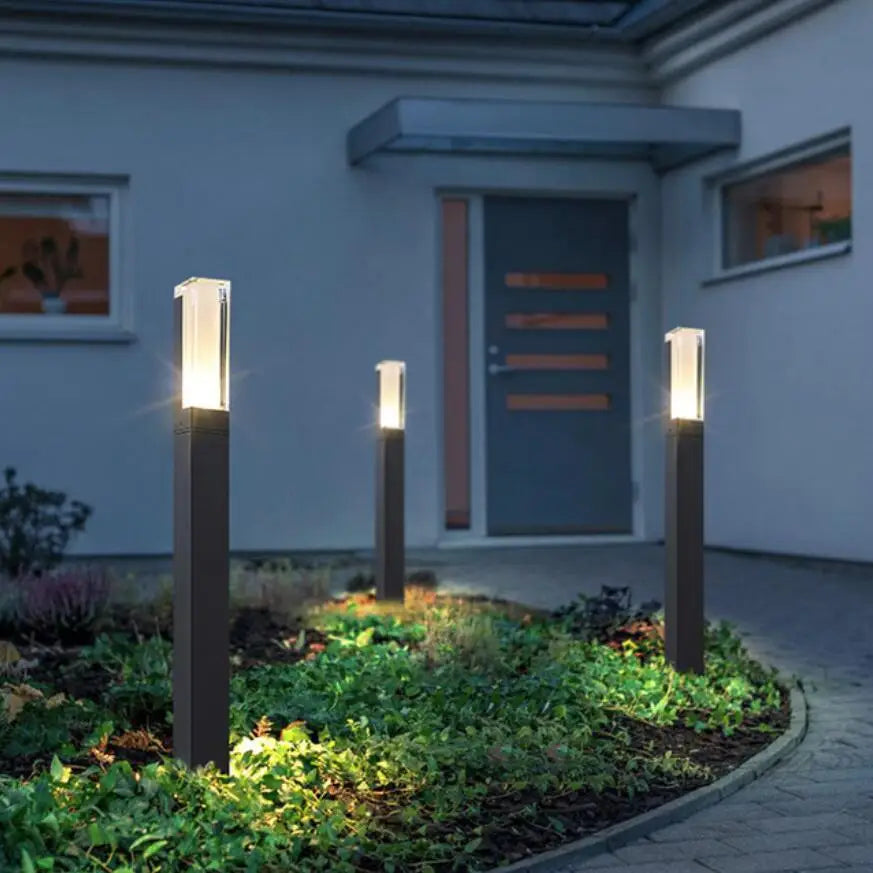 Modern Garden Lamp Made of Aluminium - Weatherproof LED Outdoor Lighting