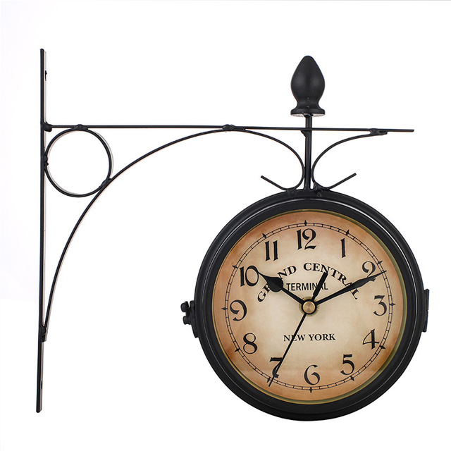 Double-Sided Wall Clock in Vintage Design, Classic Clock for Living Room and Hallway