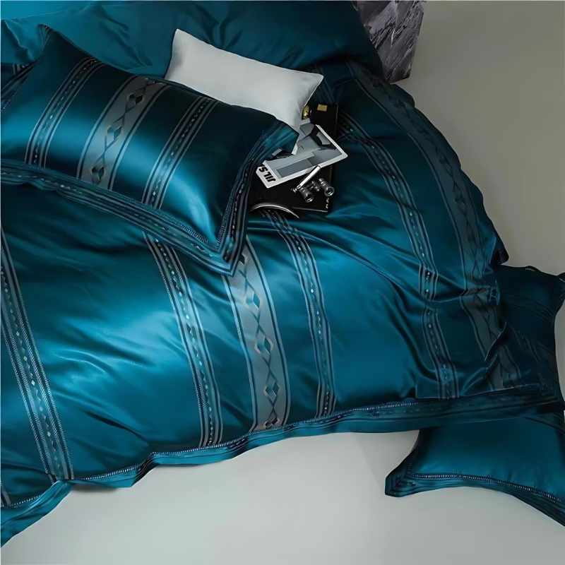 Exclusive Bedding Set Made of Luxurious Egyptian Cotton in Dark Blue for Ultimate Sleep Comfort