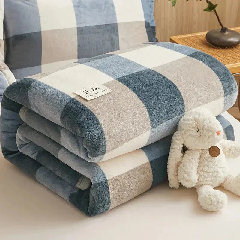 Warmth Throw Blanket for Chilly Evenings