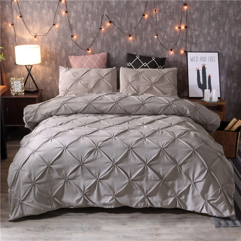 Stylish Duvet Cover with Pillowcases – Comfortable Bedding for Restful Sleep