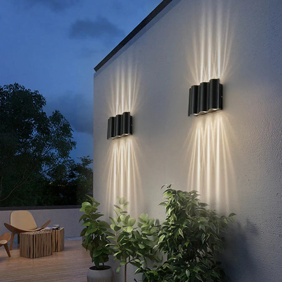 Weatherproof LED Outdoor Lantern for Garden and Terrace – Energy-Saving and Modern