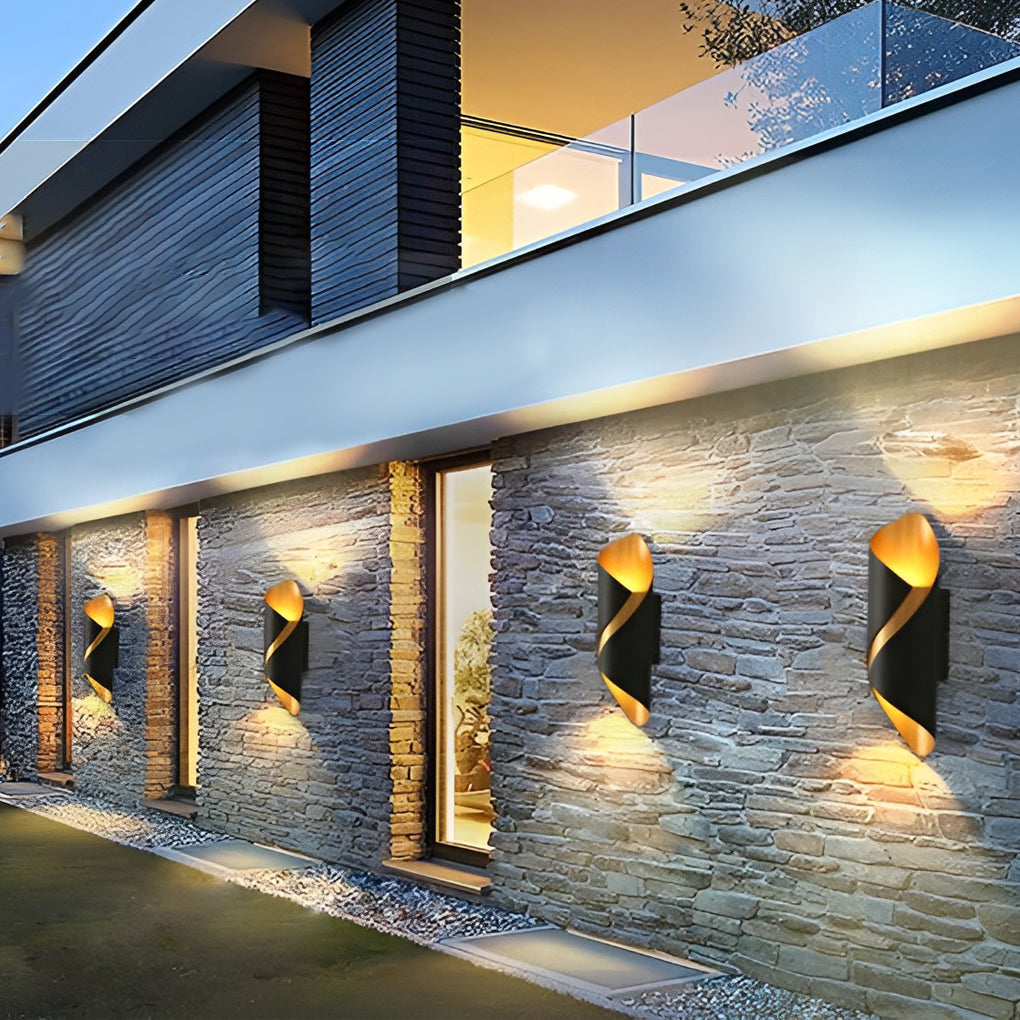 Elegant Outdoor Wall Light, Weatherproof LED Wall Lamp for Terrace & Garden