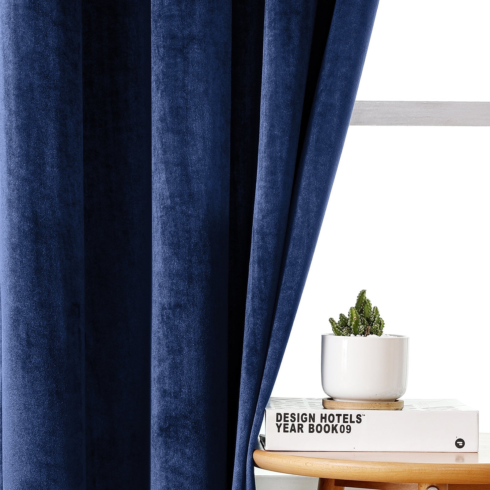 Thermal Velvet Curtains, Blackout and Insulating for Bedrooms