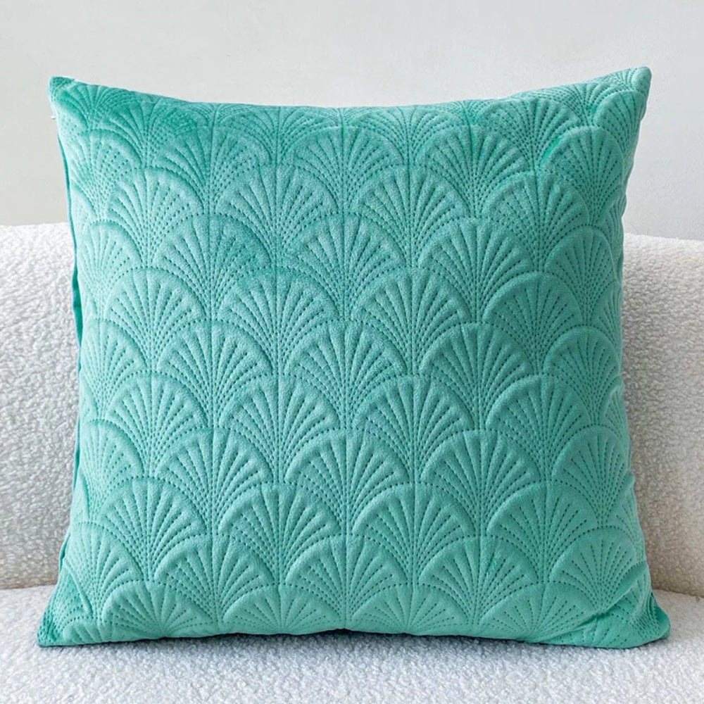 Elegant Seashell-Inspired Cusion Cover