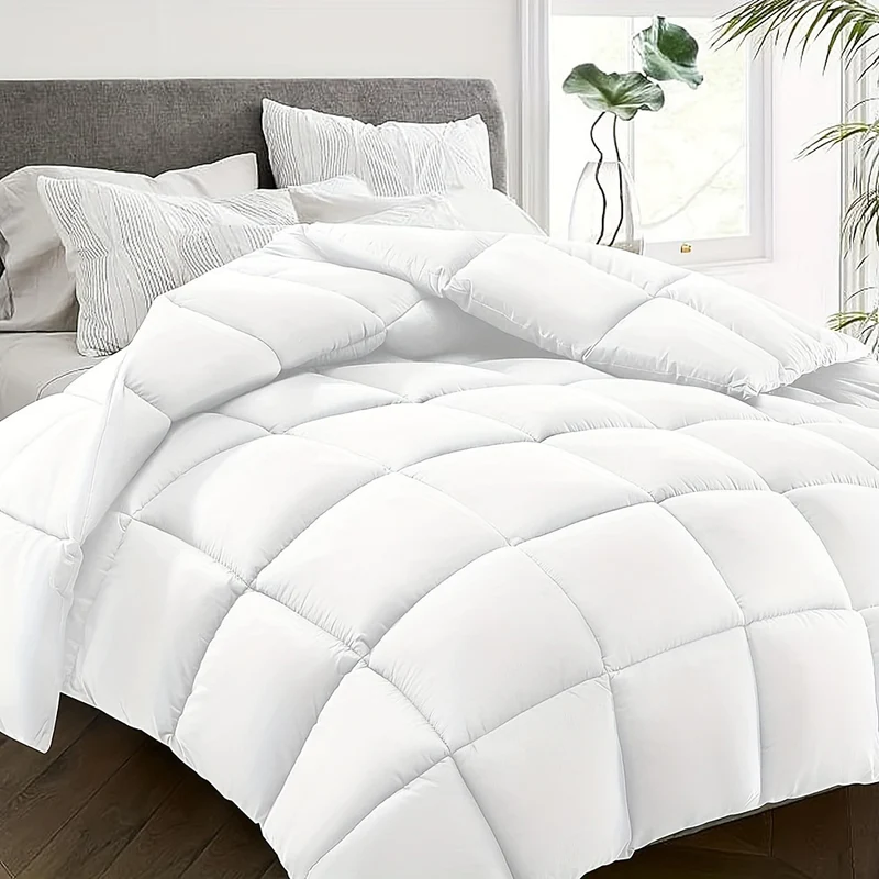 Lightweight, Cozy All-Season Polyester Duvet – Ideal for Restful Sleep