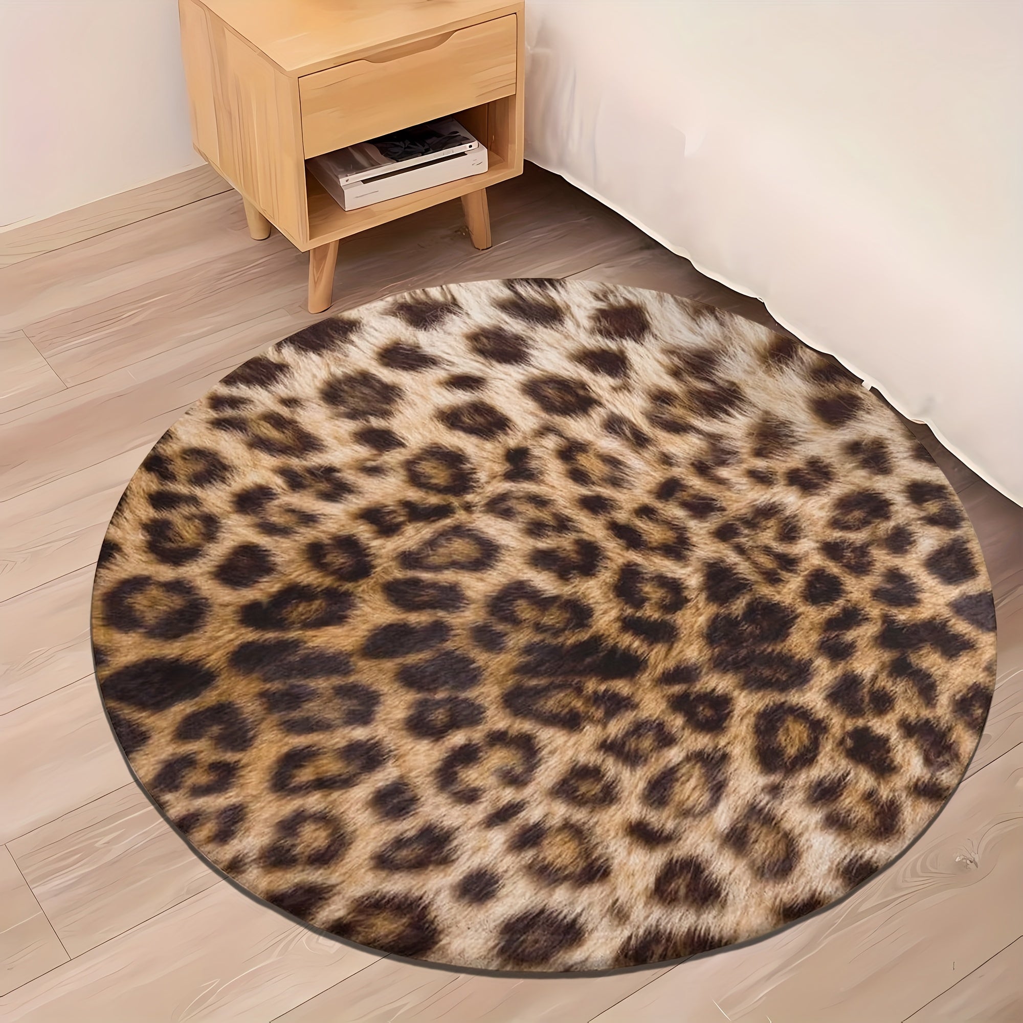 Exotic Leopard Flannel Rug – Soft Round Rug in Leopard Pattern for Living Room & Bedroom