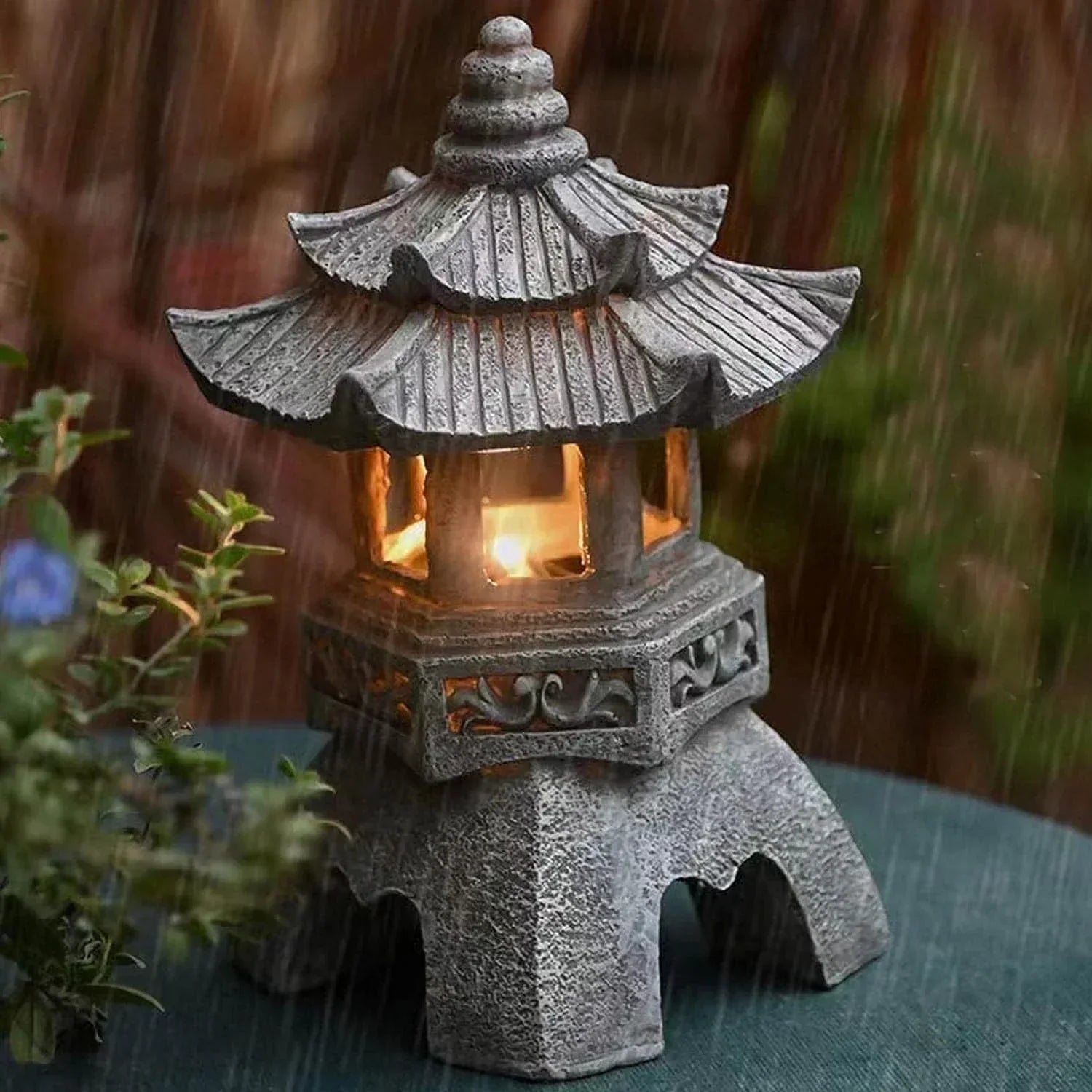 Japanese Garden Lantern – Weatherproof LED Outdoor Lighting for Zen Gardens