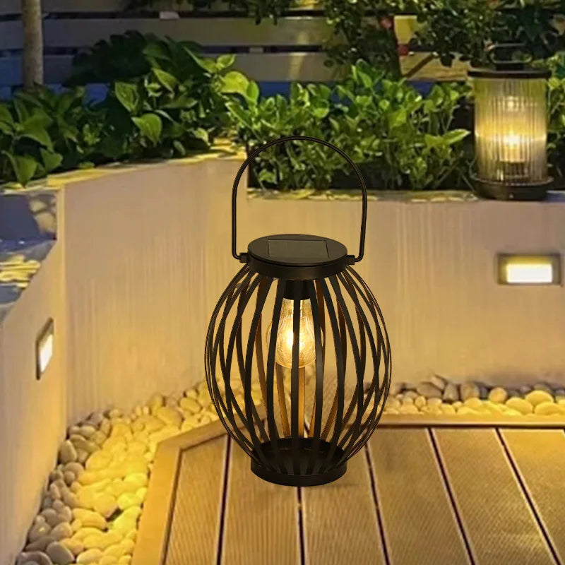 Solar Lanterns in Chinese Style – LED Garden Lighting for Outdoor Use