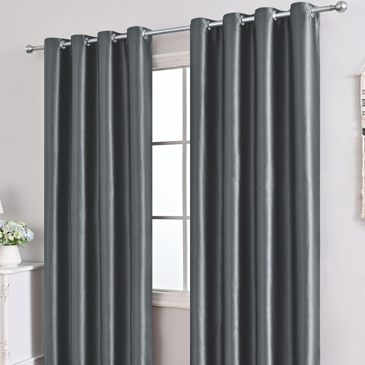 Blackout Velvet Curtains – Elegant, Light-Blocking Curtains for Stylish Interior Design