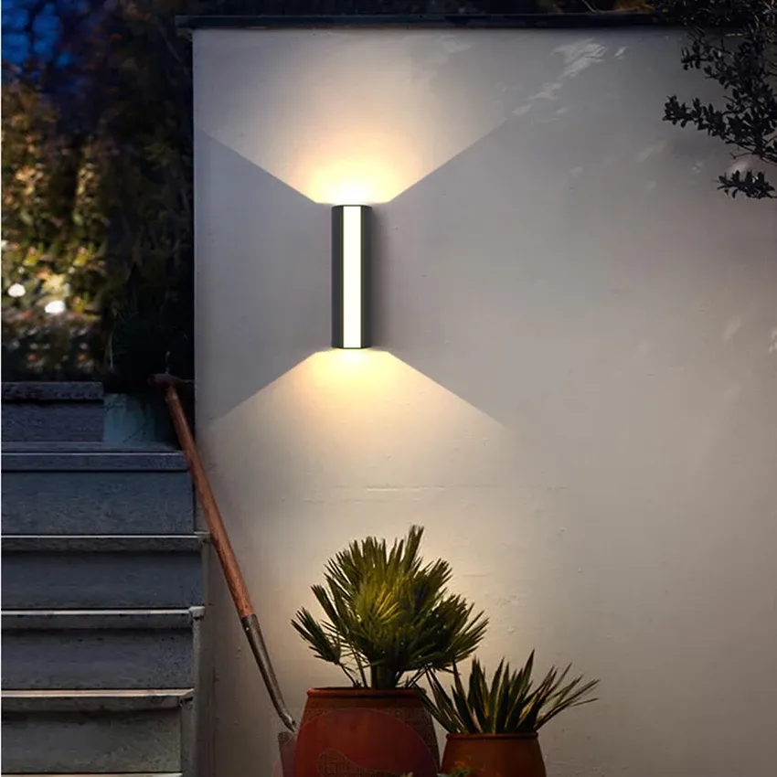 Minimalist Outdoor LED Wall Light