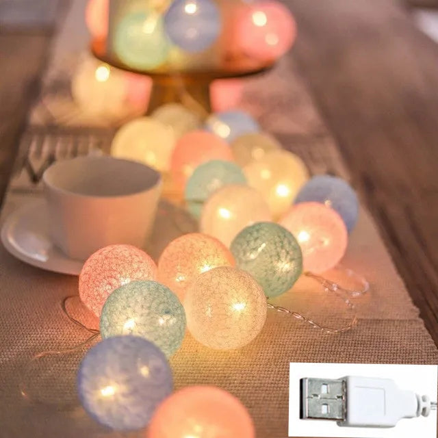 LED Cotton String Lights with Decorative Balls – Atmospheric Lighting for Indoor Spaces