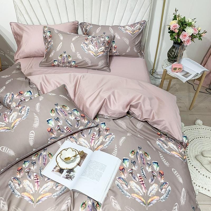 Luxurious Premium Bedding Set with Feather Design Made of Cotton – Soft and Breathable Bedding for Ultimate Sleep Comfort