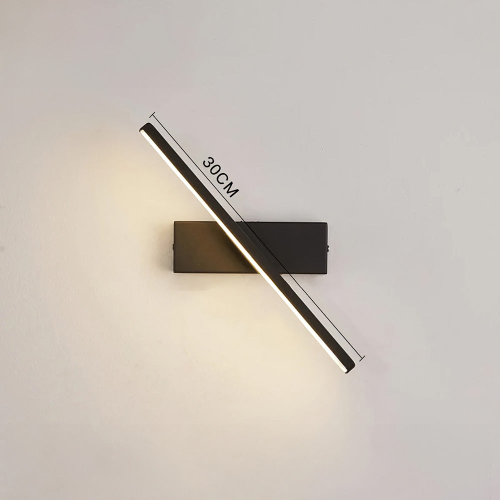 Modern Wall-Mounted Rotating Light