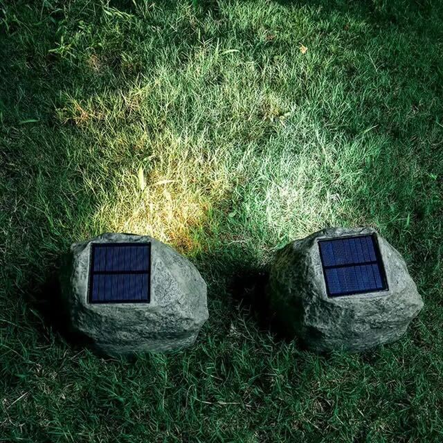 Solar-Powered Garden Light in Stone Look – Weatherproof Outdoor Lighting with Solar Panel