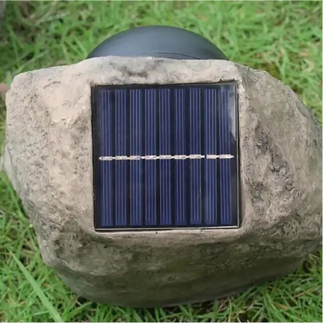 Solar-Powered Garden Light in Stone Look – Weatherproof Outdoor Lighting with Solar Panel