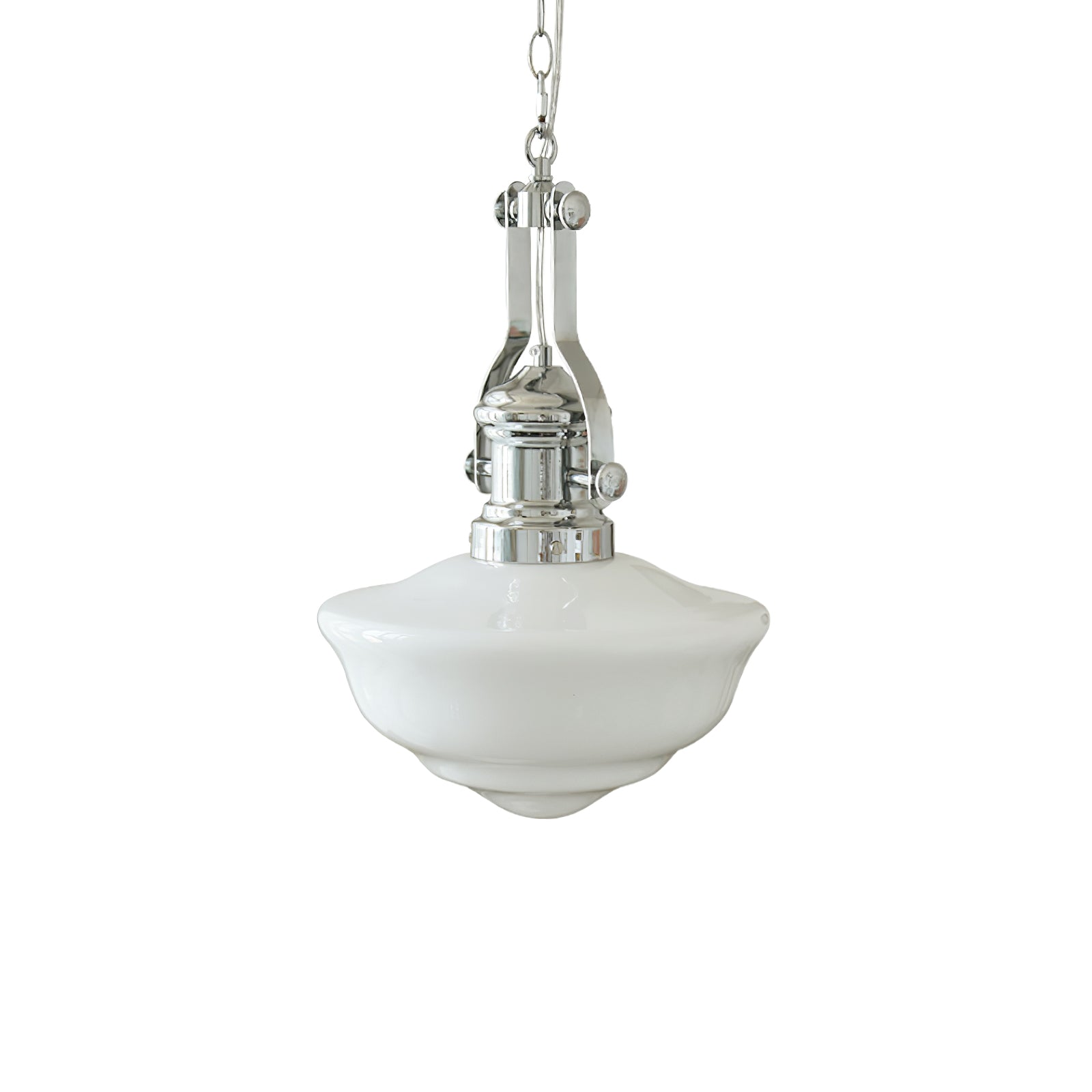 Classic Retro Pendant Light in Schoolhouse Style – Vintage Lighting for Kitchen and Dining Room