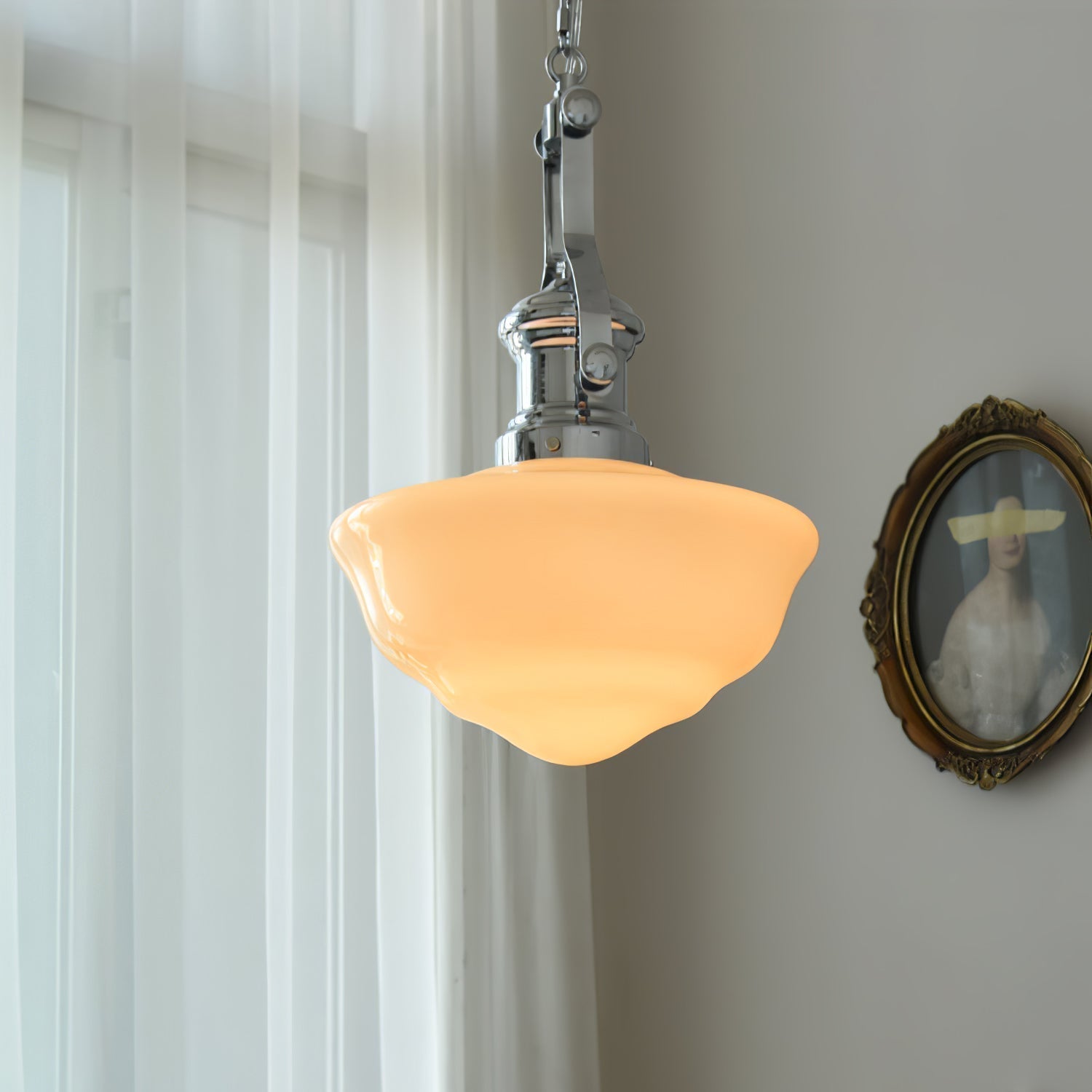 Classic Retro Pendant Light in Schoolhouse Style – Vintage Lighting for Kitchen and Dining Room