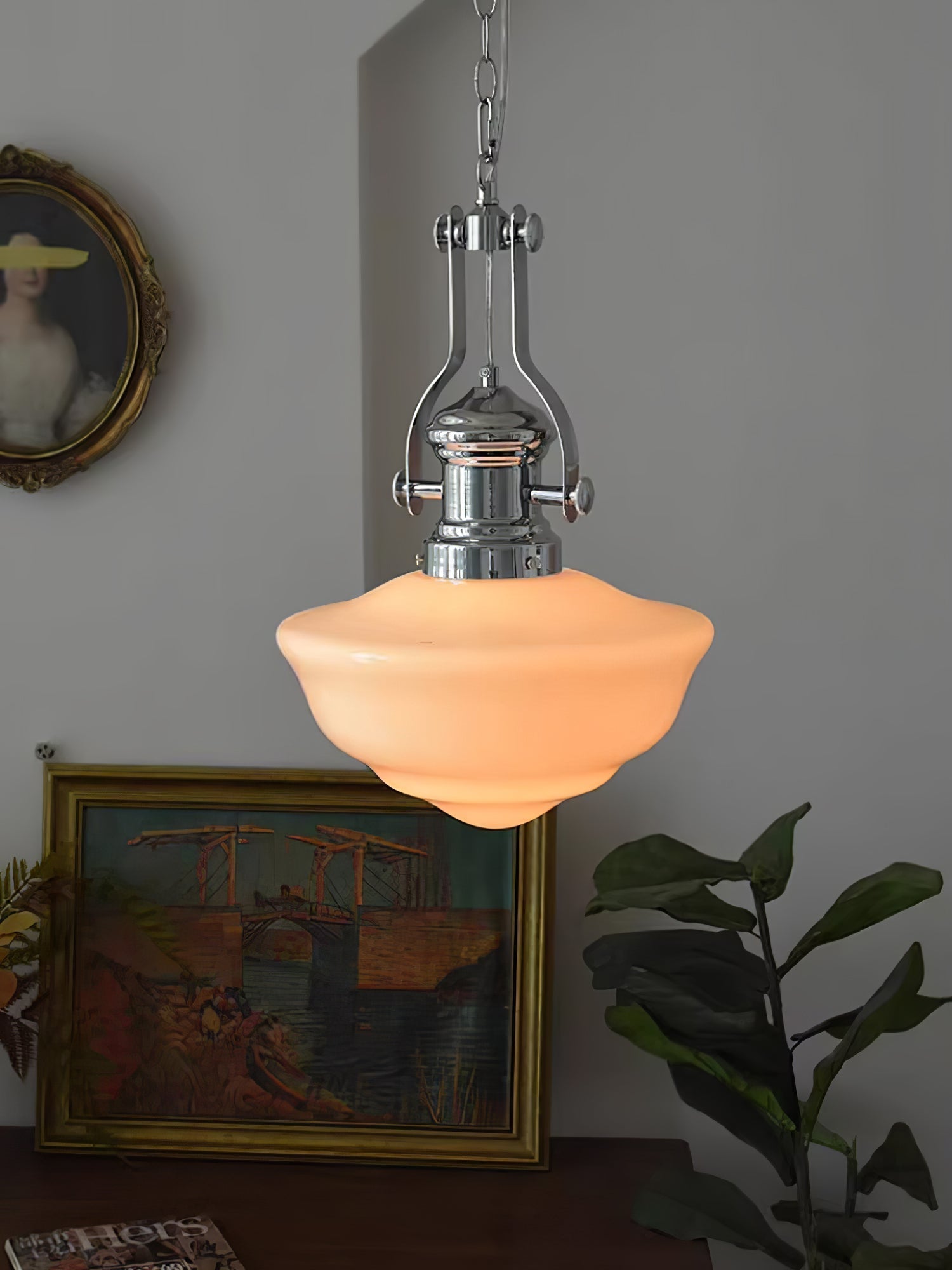 Classic Retro Pendant Light in Schoolhouse Style – Vintage Lighting for Kitchen and Dining Room