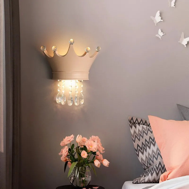 Crown Wall Light with Crystals – Elegant LED Lamp for Children's Room & Princess Decor