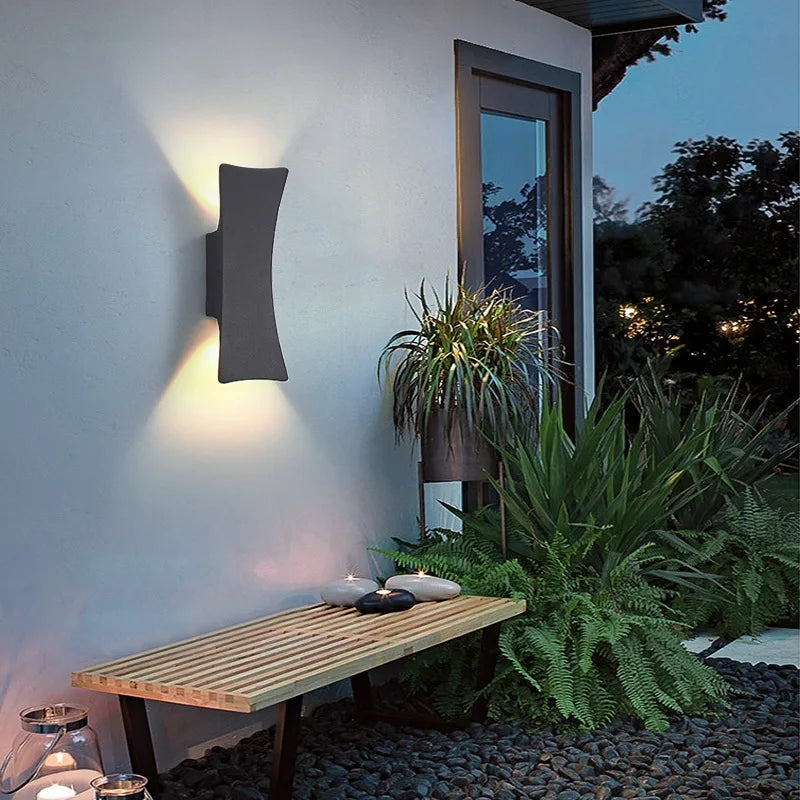 Minimalist LED Outdoor Wall Light, Modern Waterproof Wall Lighting for Terrace and Garden