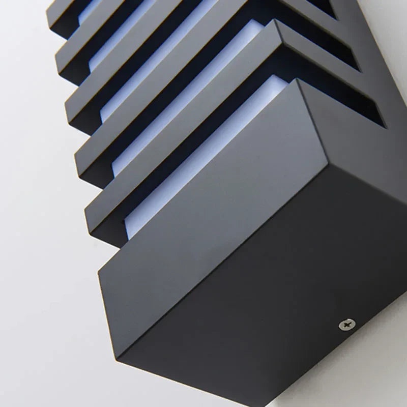 Modern Aluminium Wall Light for Outdoor Use - Weatherproof LED Lighting, Energy Saving, Ideal for Patios and House Facades