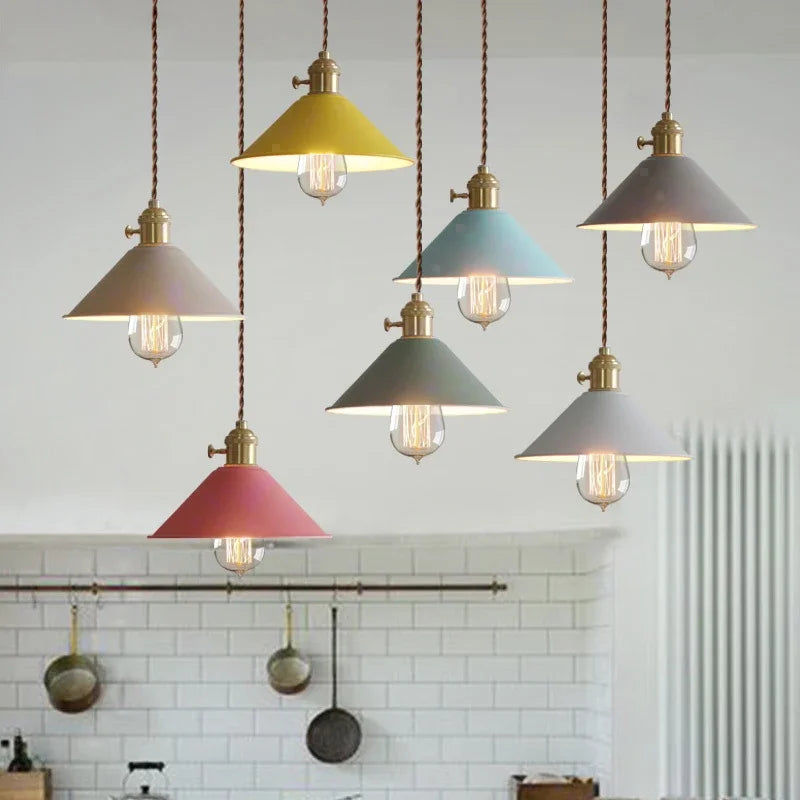 Modern Creative Chandelier in Vintage Style – Pendant Lamp for Dining Room & Café